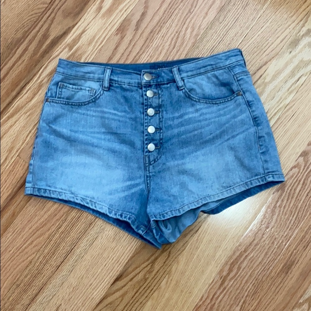 high wasited shorts
